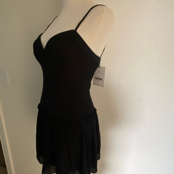 Reformation Black Chemise - Picture 11 of 12